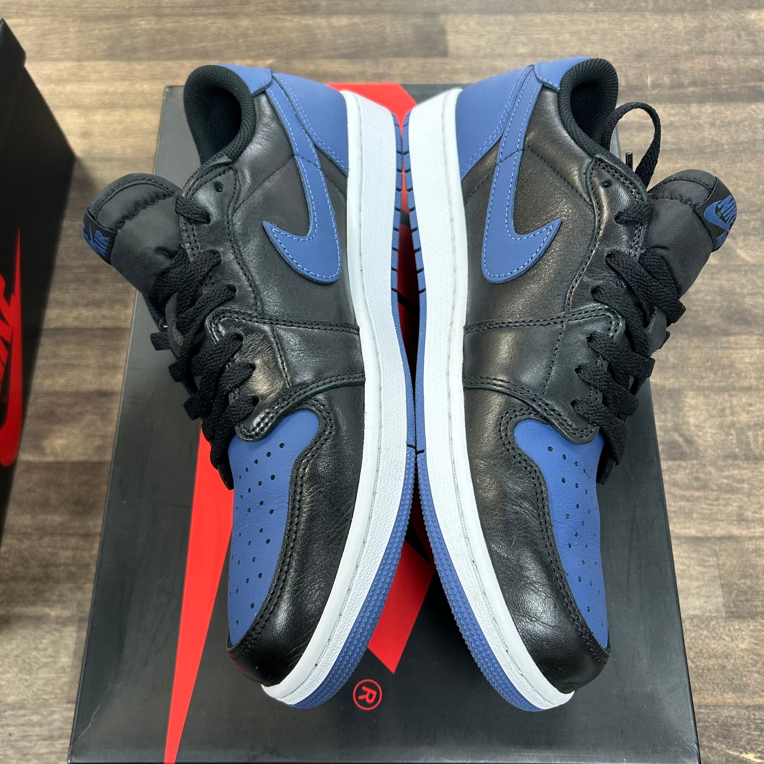 Mystic Navy Jordan 1 Low OG (USED)