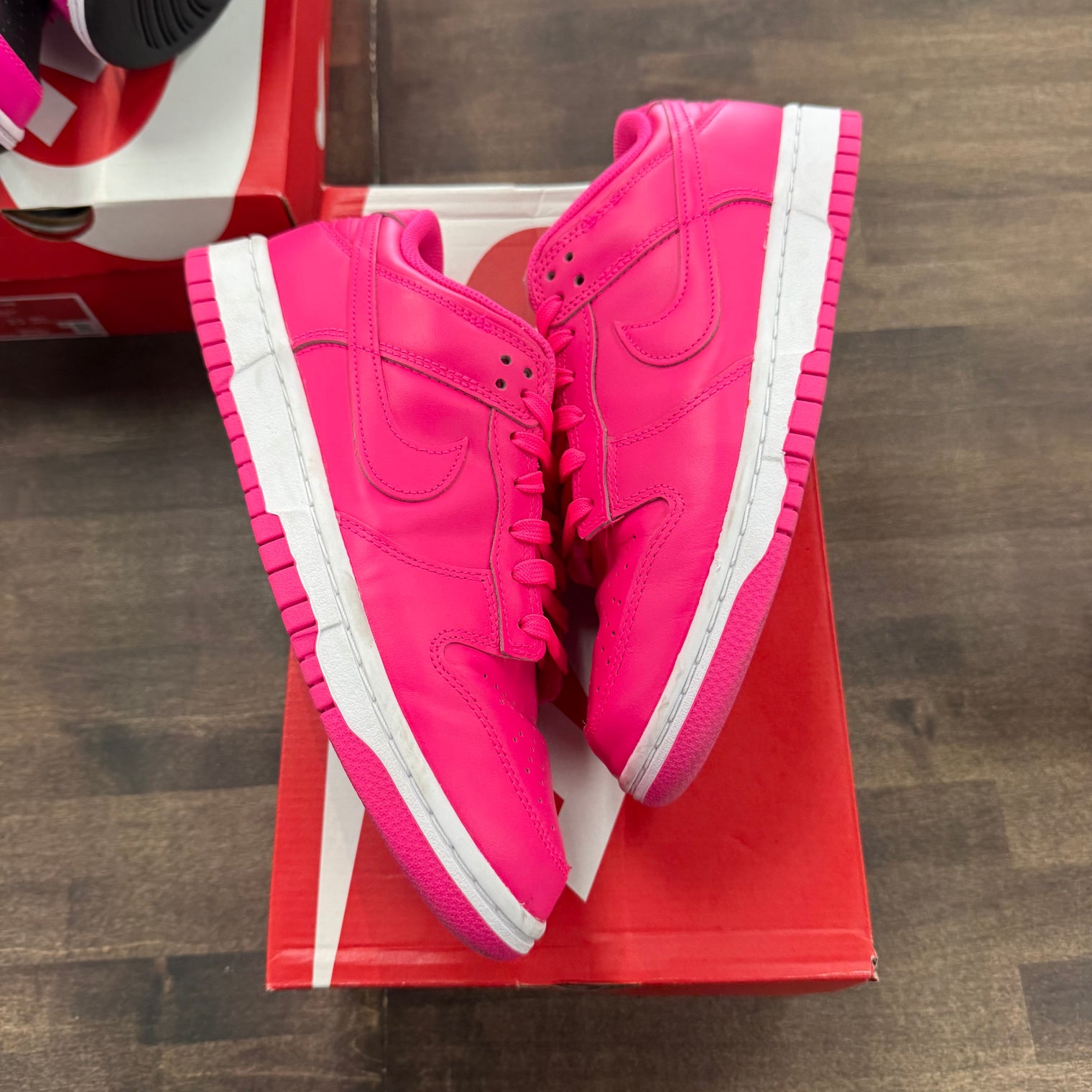 Hyper Pink Dunk Low (W) (USED)