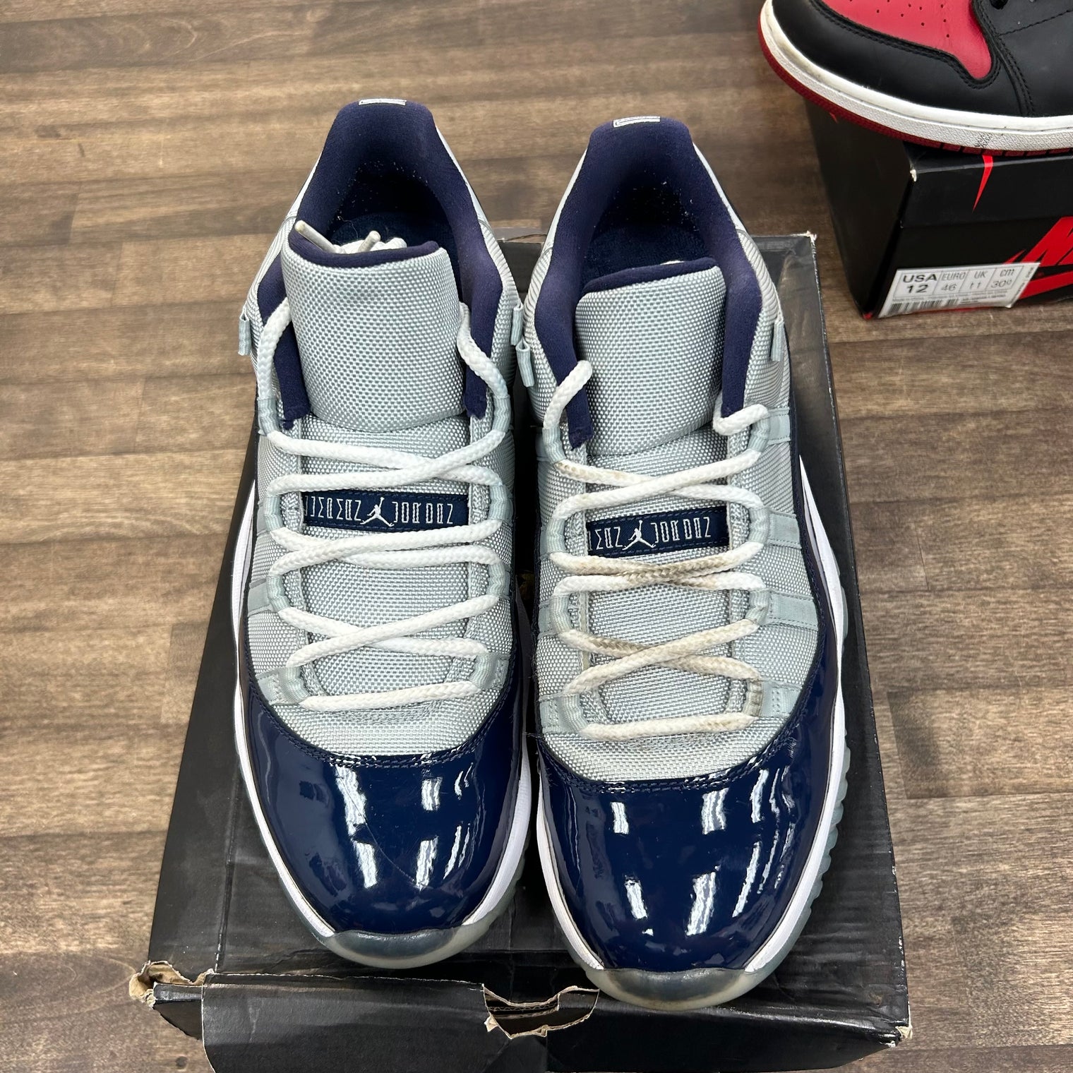 Georgetown Jordan 11 Retro Low (USED)