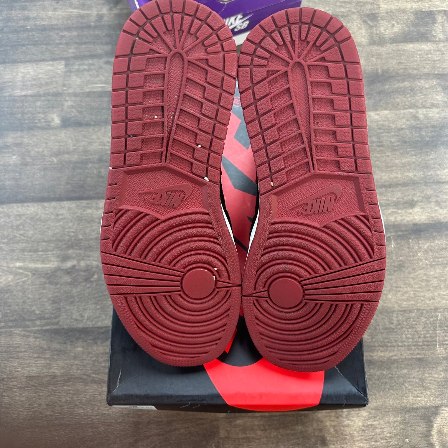 Bred Jordan 1 High Flyknit (USED)