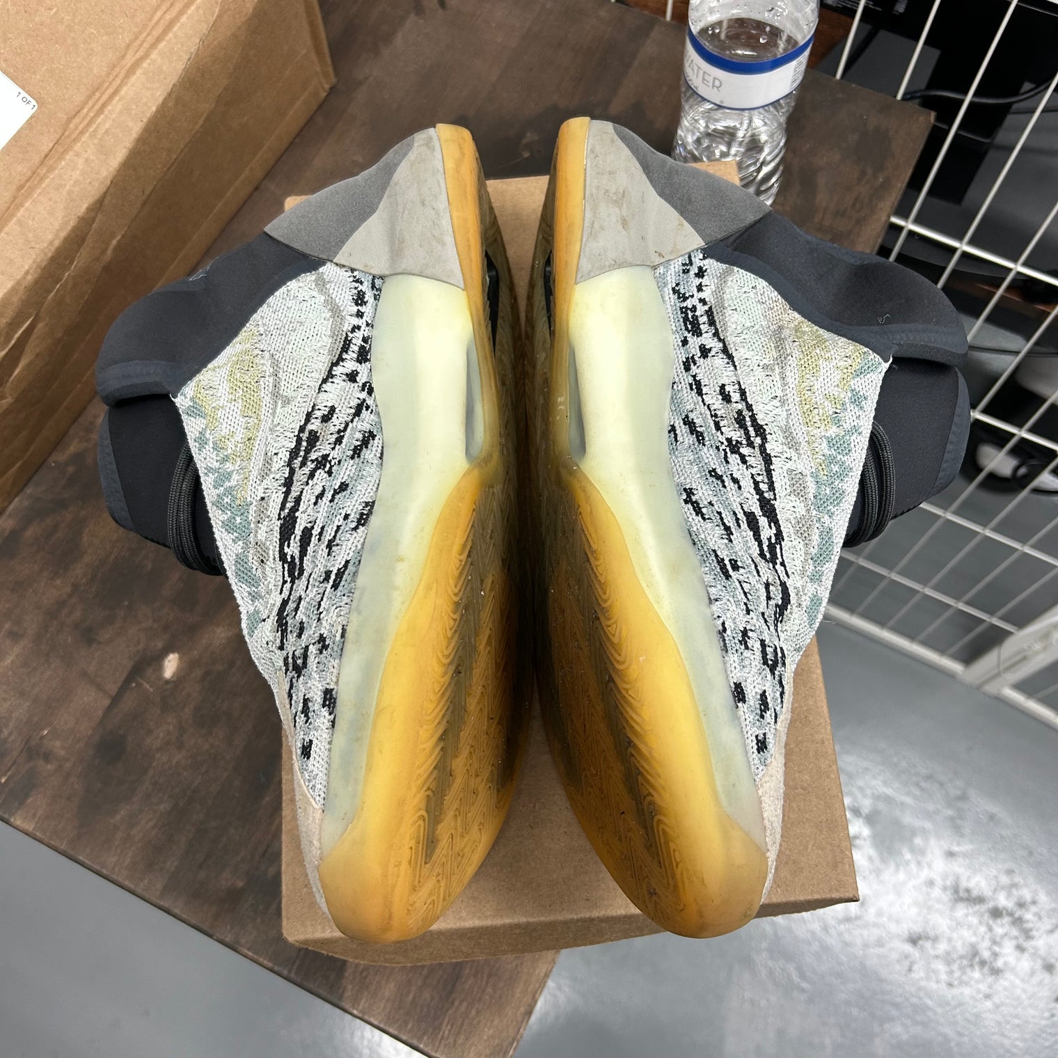 Sea Teal adidas Yeezy QNTM (USED, No Box)