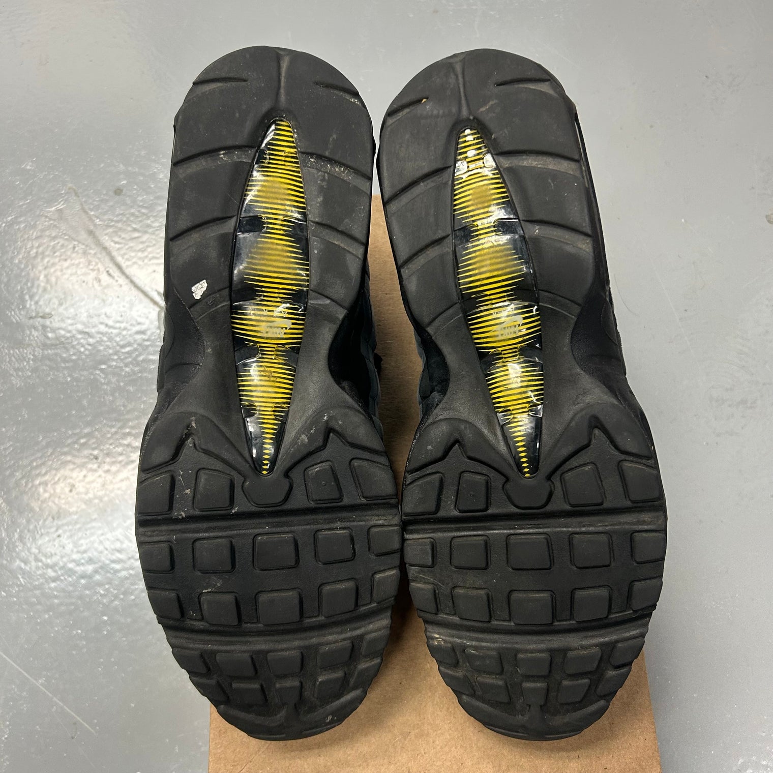 Batman Air Max 95 (USED, No Insoles, No Box)