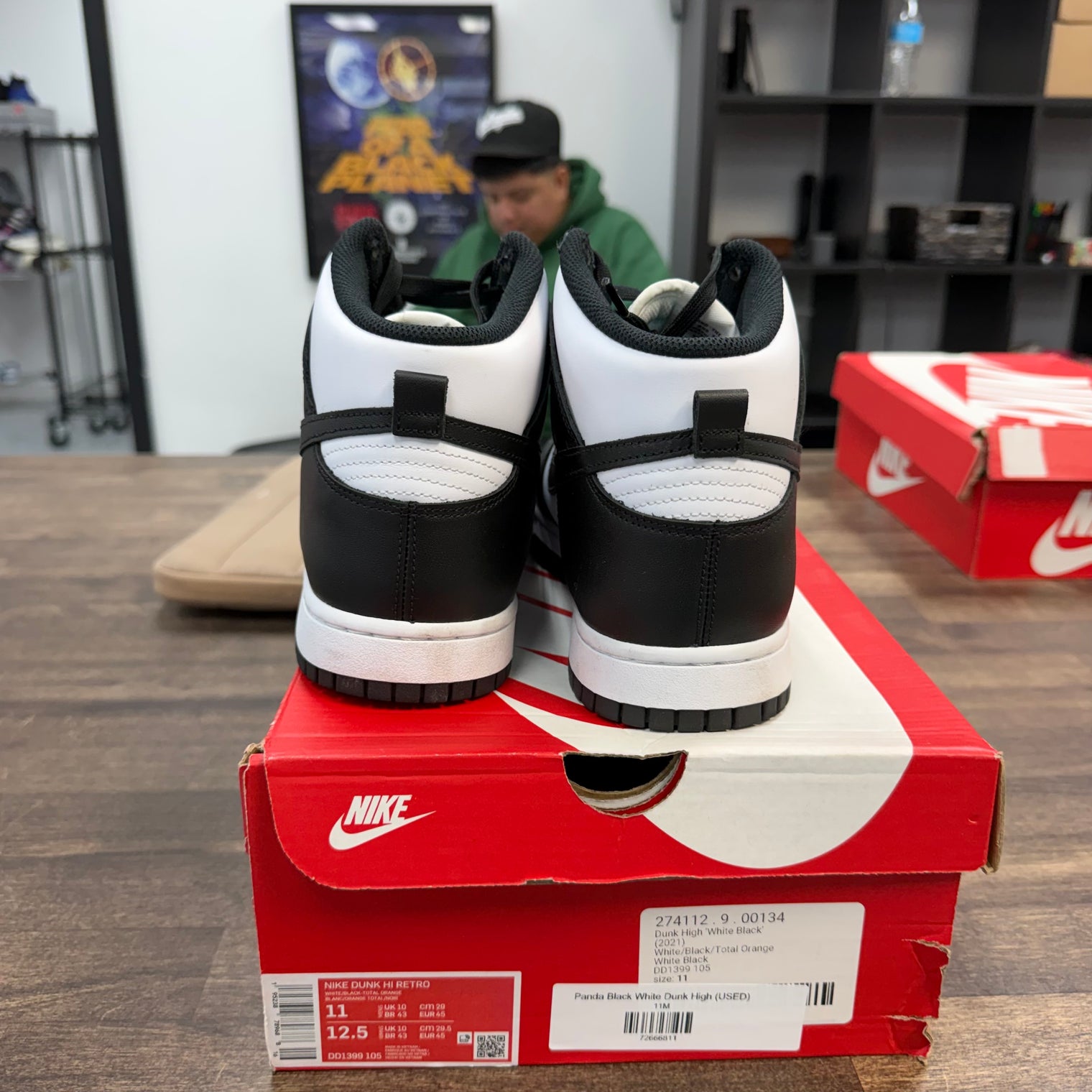 Panda Black White Dunk High (USED)
