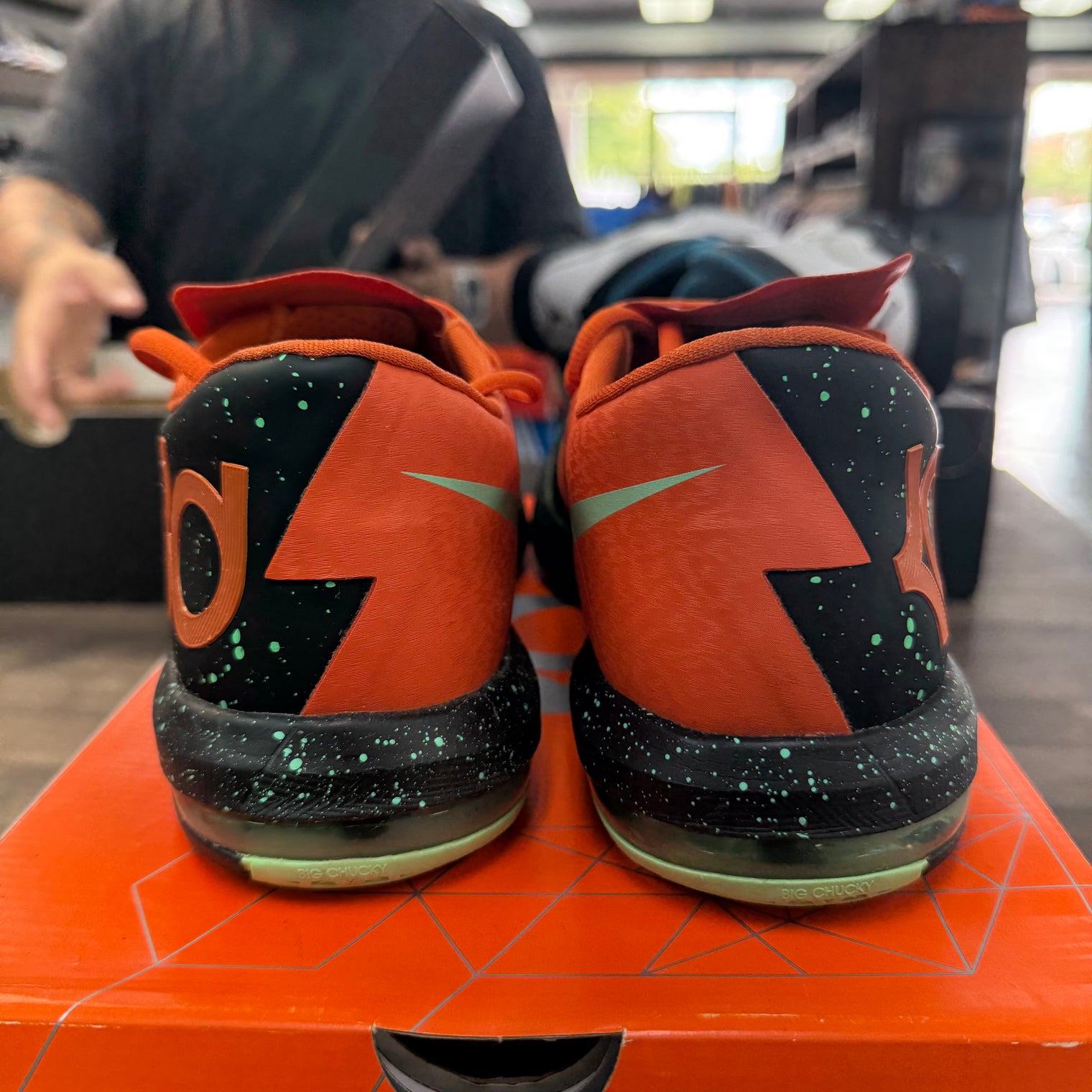 Texas Nike KD 6 (USED)