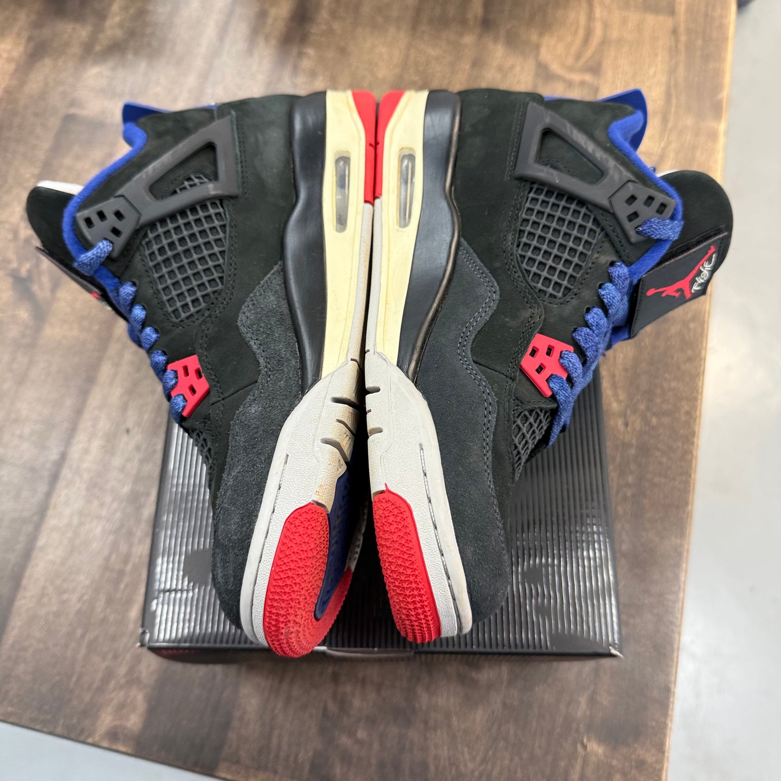 Rare Air Jordan 4 Retro (GS) (USED)