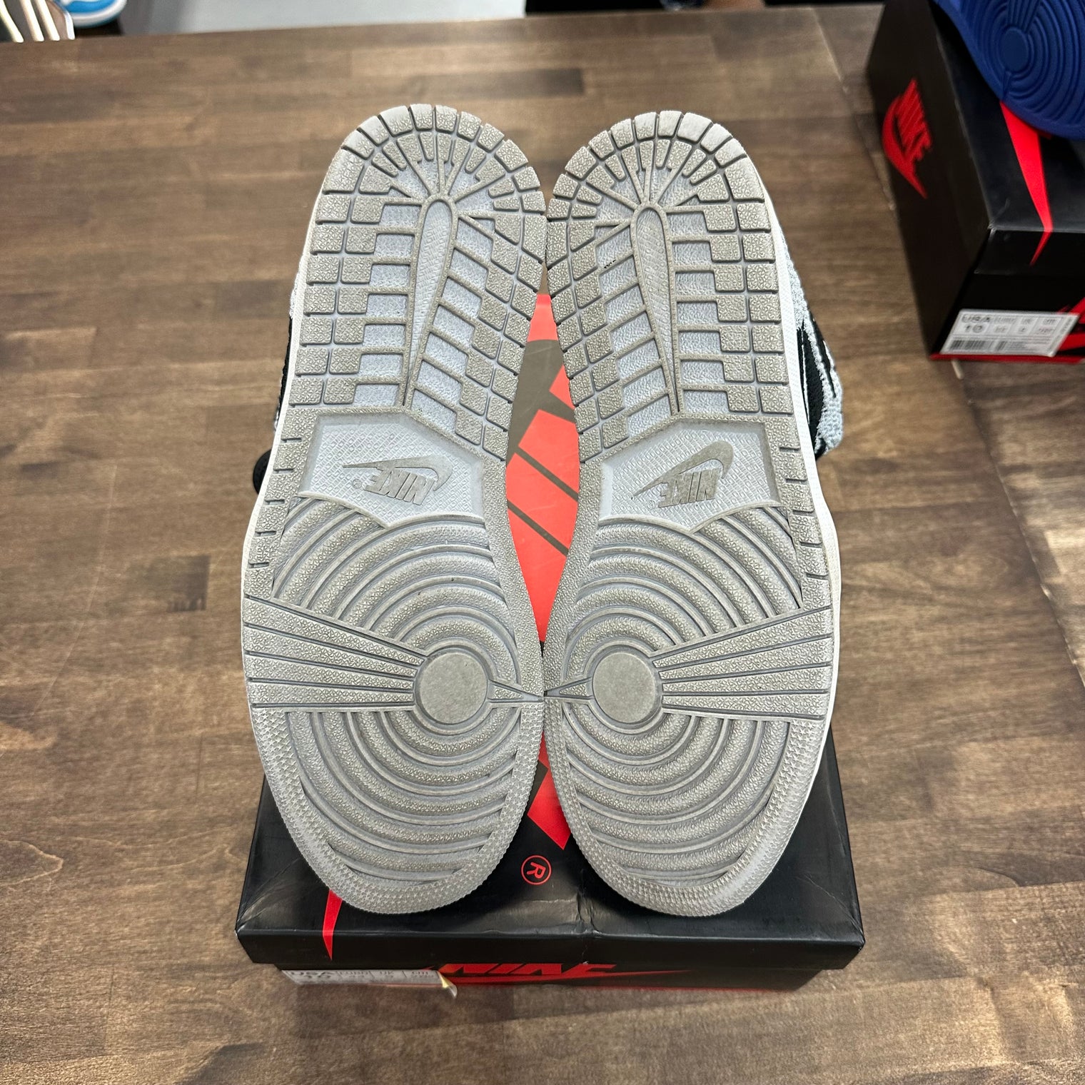 Flyknit Jordan 1 High Shadow (USED)