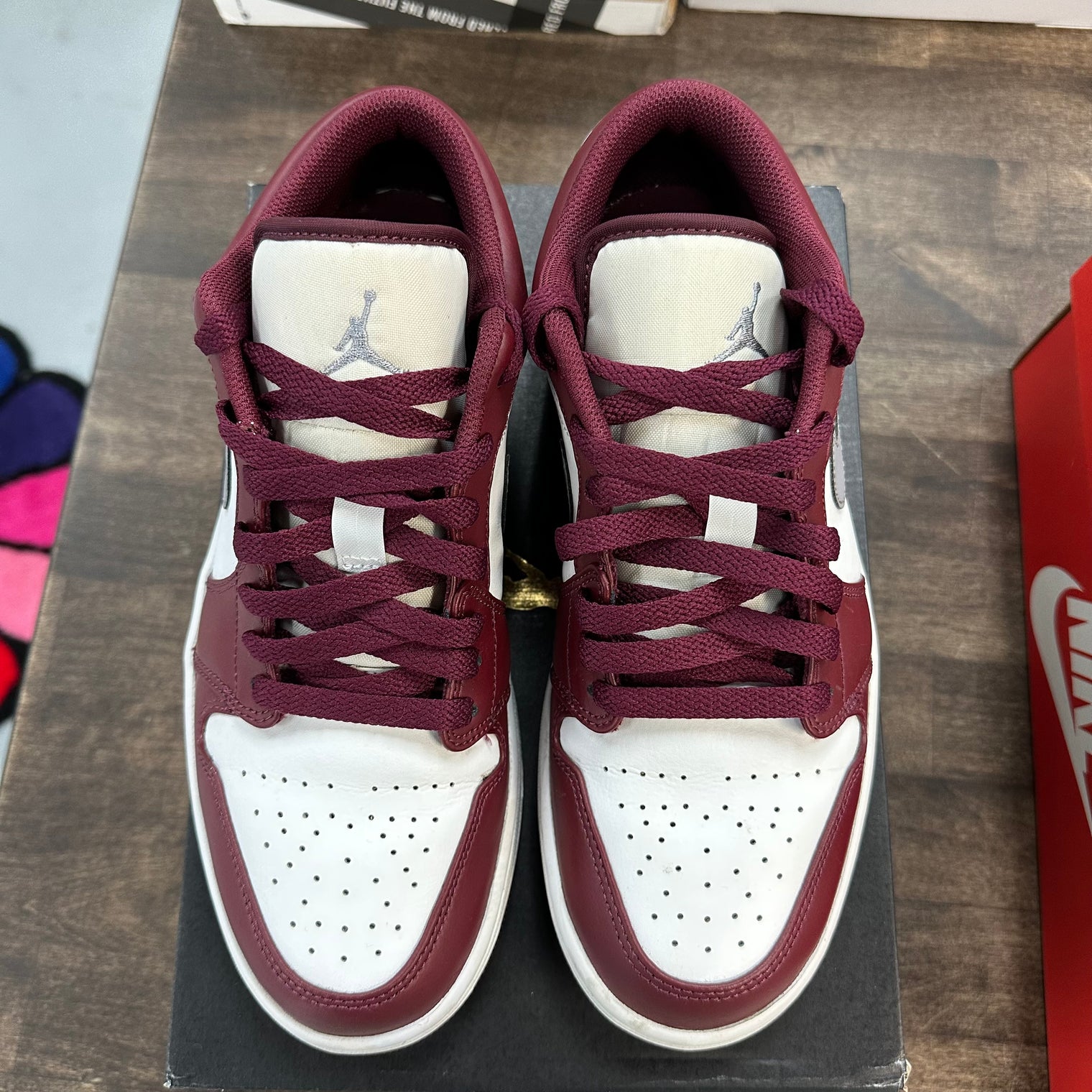White Bordeaux Jordan 1 Low (USED)