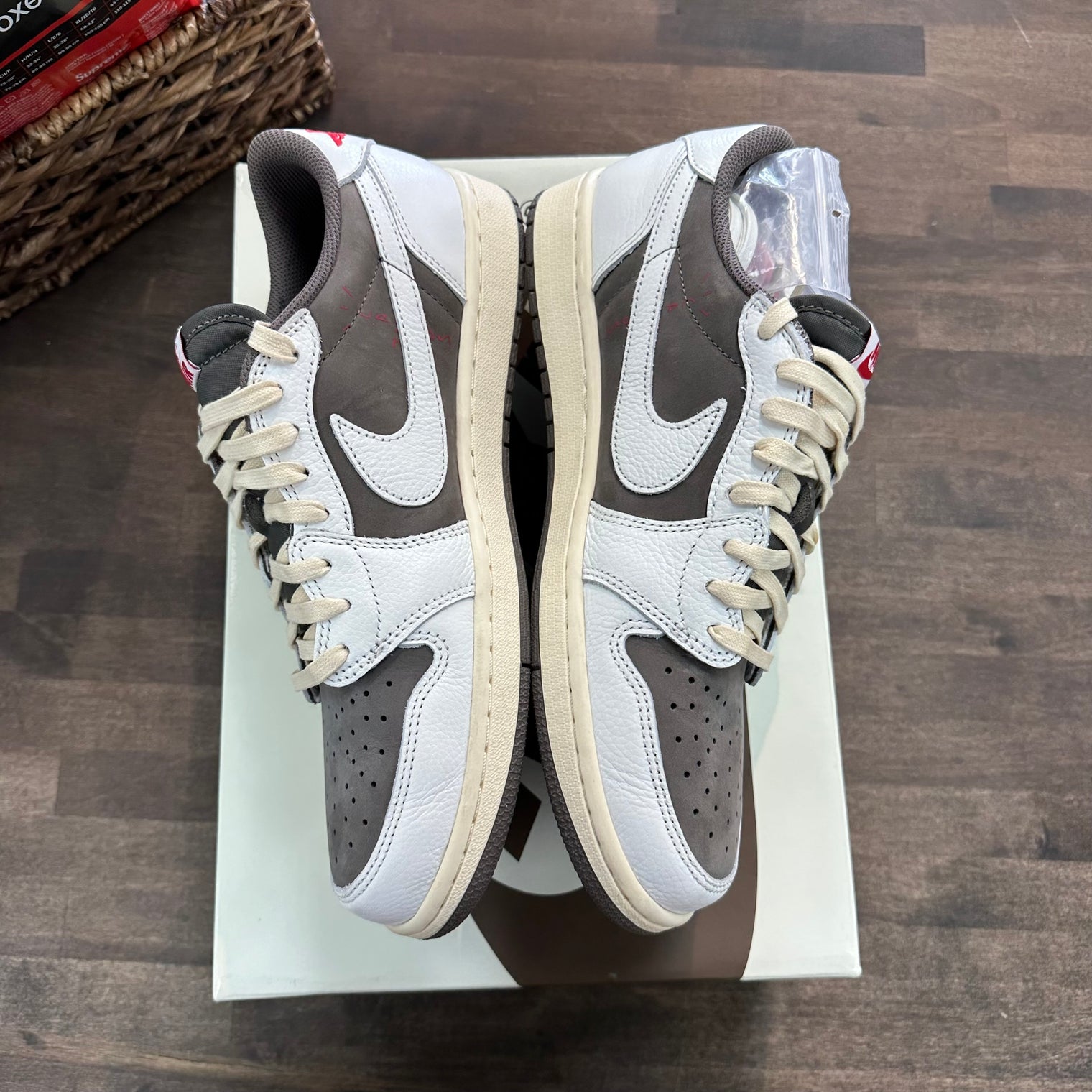 Reverse Mocha Travis Scott Jordan 1 Low OG SP (USED)