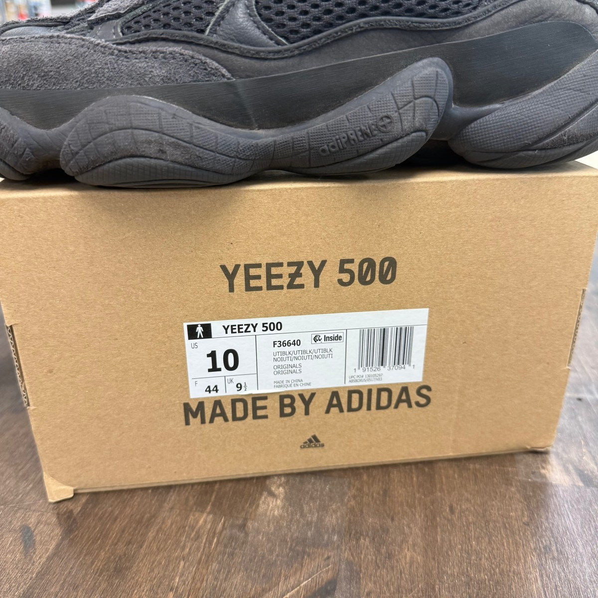 adidas Yeezy 500 Utility Black - Image 6