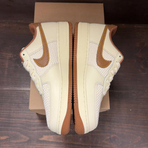 Nike Air Force 1 Low '07 LV8 Coconut Milk Canyon Gold Light British Tan Size 11.5 - aux