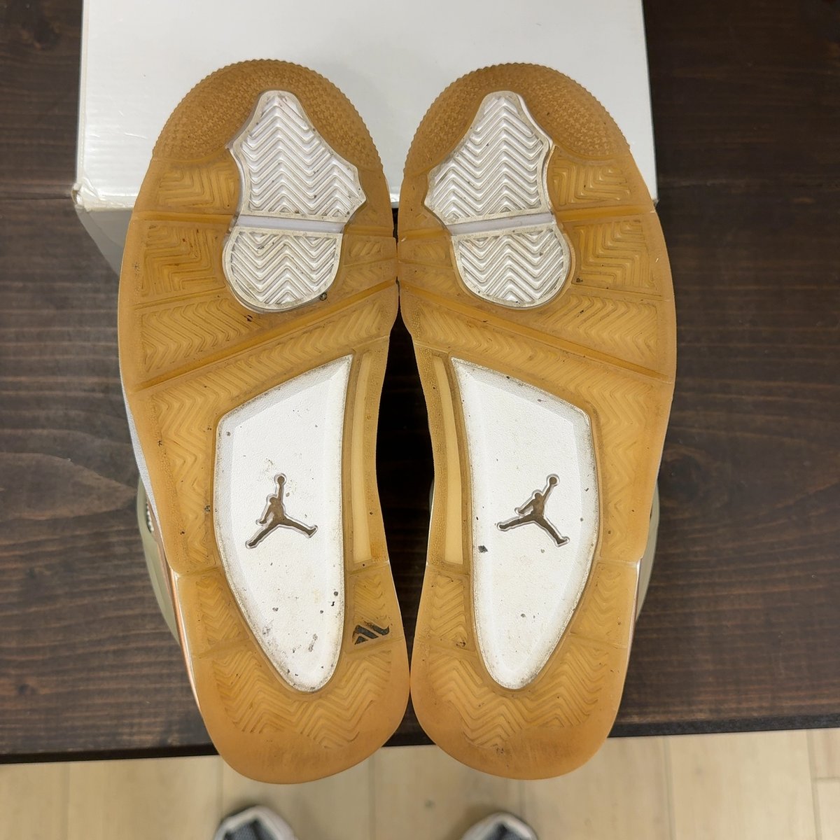 Jordan 4 Retro Shimmer (Women's) Size 8.5W (Pre-Owned) - aux