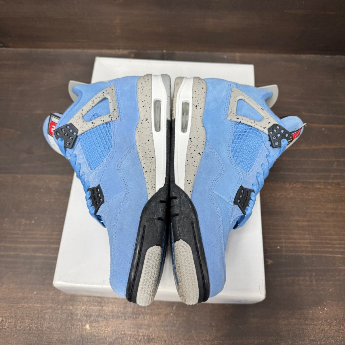 Jordan 4 Retro University Blue - Image 4