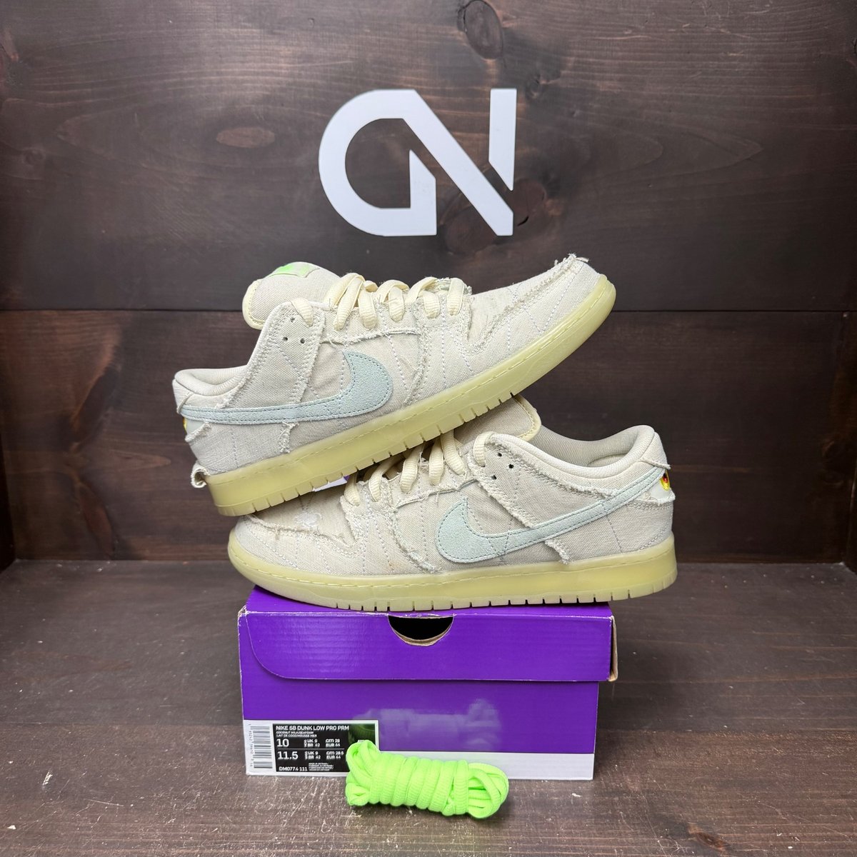 Nike SB Dunk Low Mummy Size 10 (Pre-Owned) - front