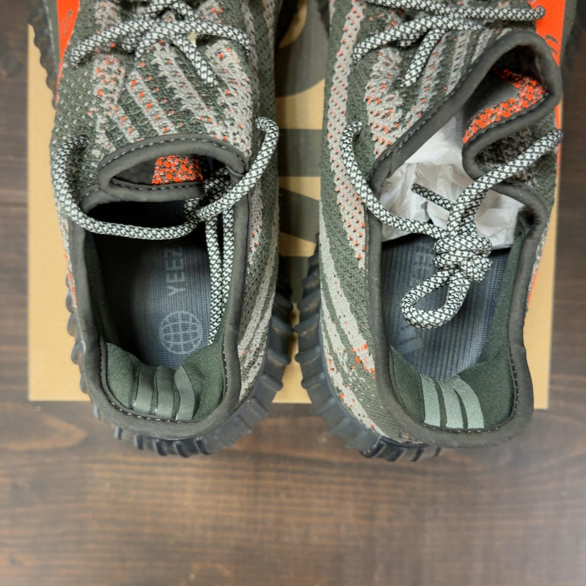 adidas Yeezy Boost 350 V2 Carbon Beluga - Image 6