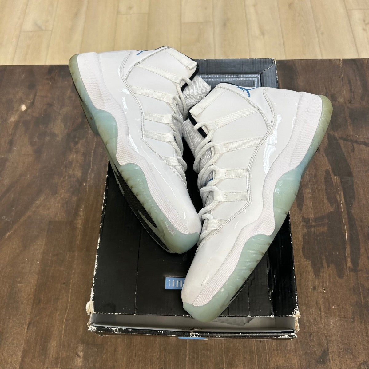 Jordan 11 Retro Legend Blue (2014) - Image 1