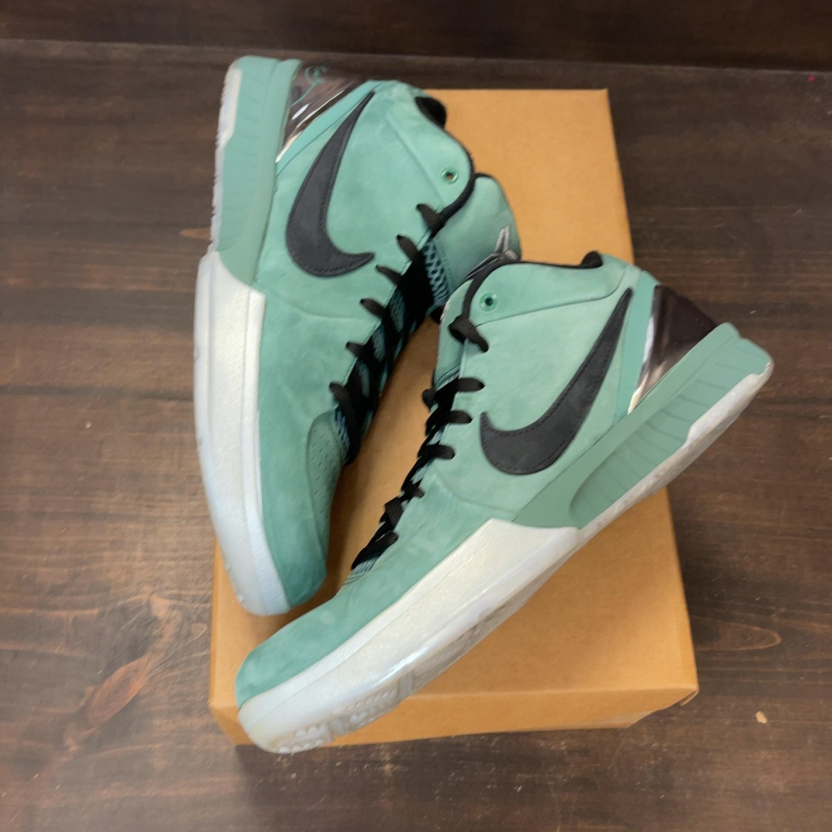 Nike Kobe 4 Protro Girl Dad Size 9.5 (Pre-Owned) - Image 2