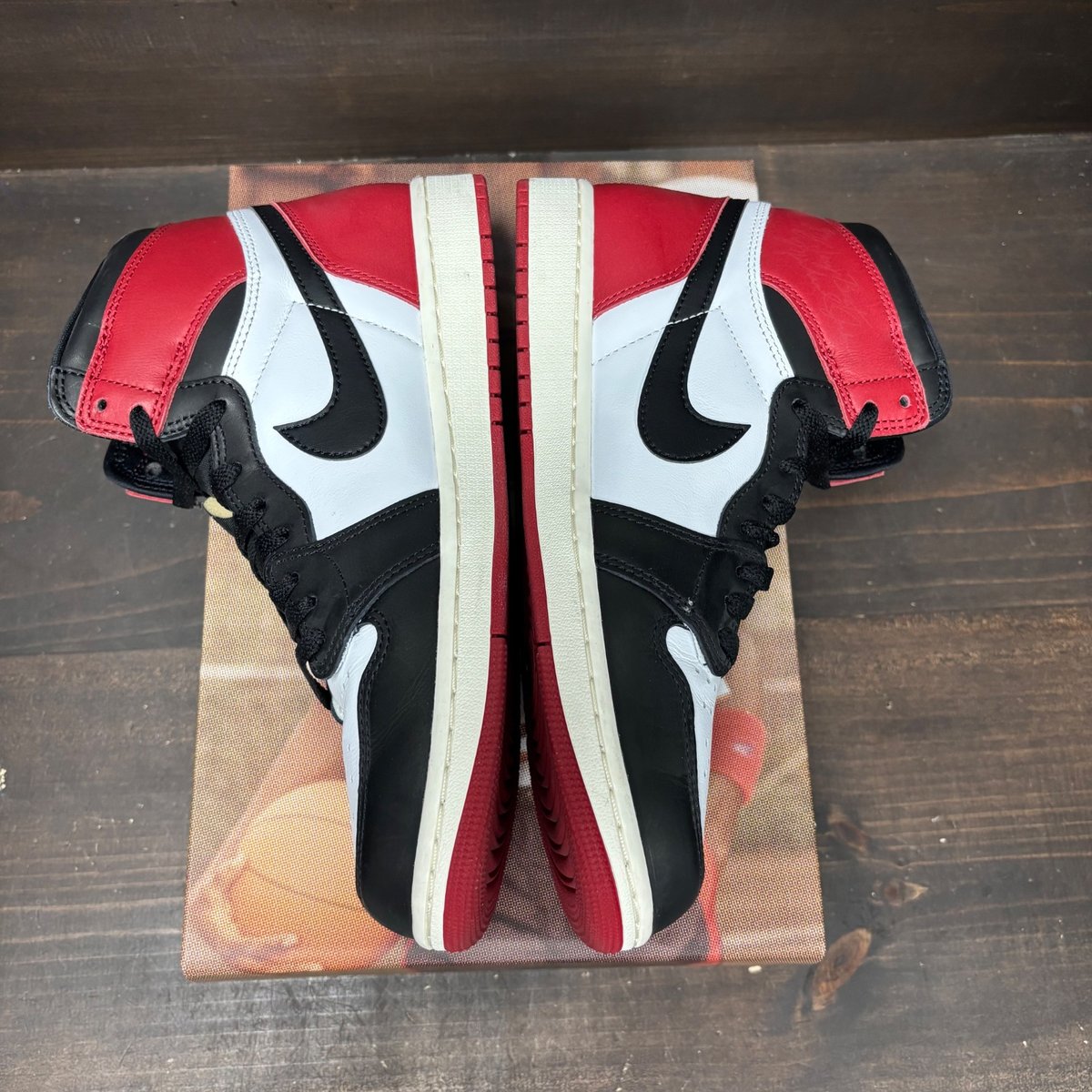 Jordan 1 Retro High OG Black Toe Reimagined Size 10 (Pre-Owned) - tag