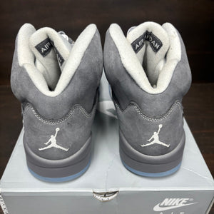 Jordan 5 Retro Wolf Grey (2026) - Image 5