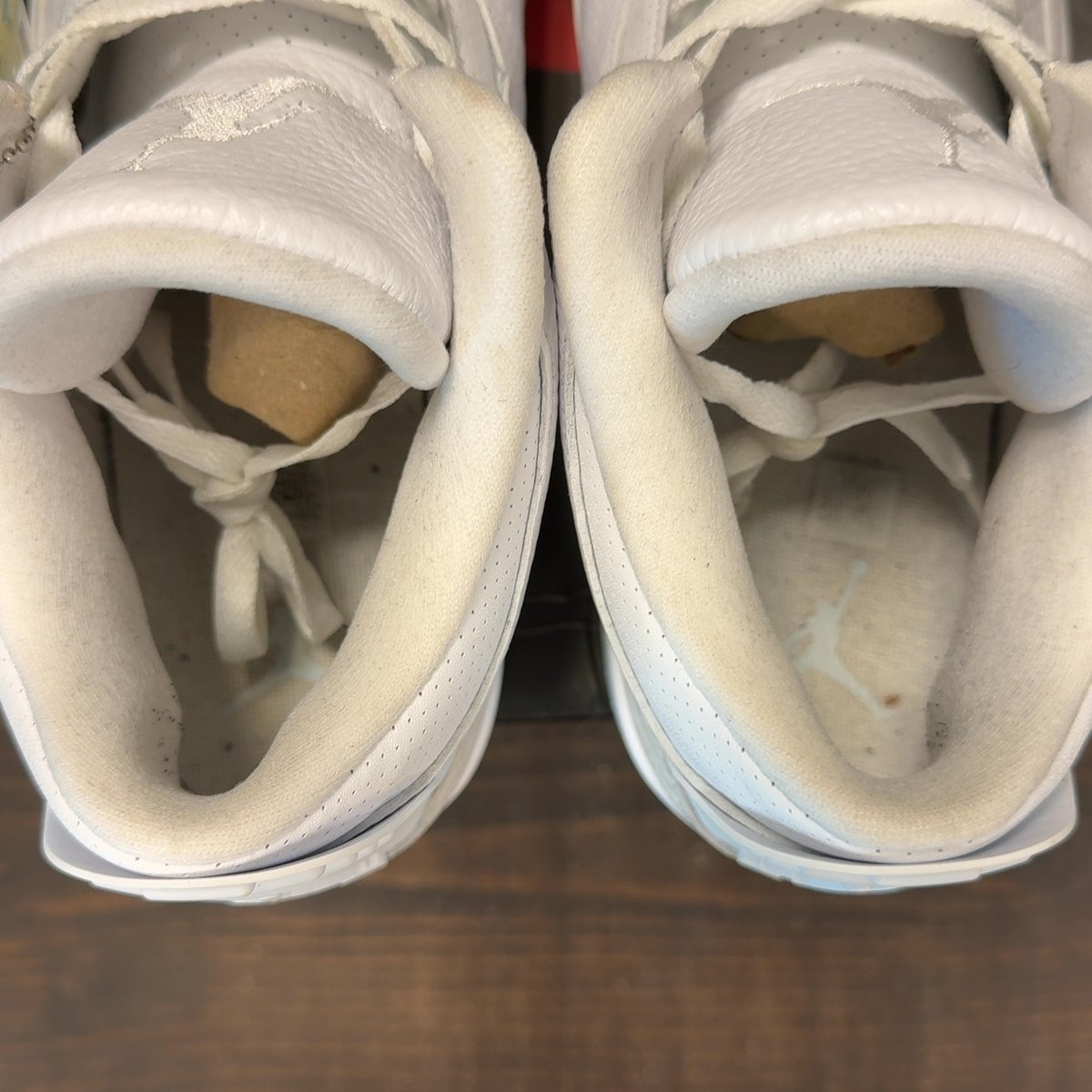 Jordan 3 Retro Pure White (2018) Size 13 (Pre-Owned) - aux