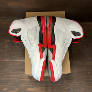 Jordan 5 Retro Fire Red Black Tongue (2025) Size 13 (Pre-Owned) - Image 4
