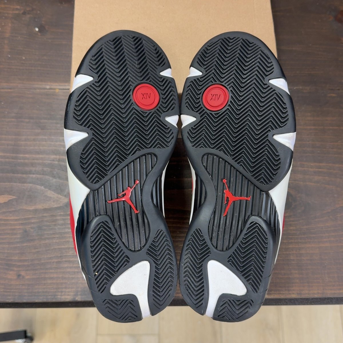 Jordan 14 Retro Gym Red Toro Size 8 (Pre-Owned) - aux