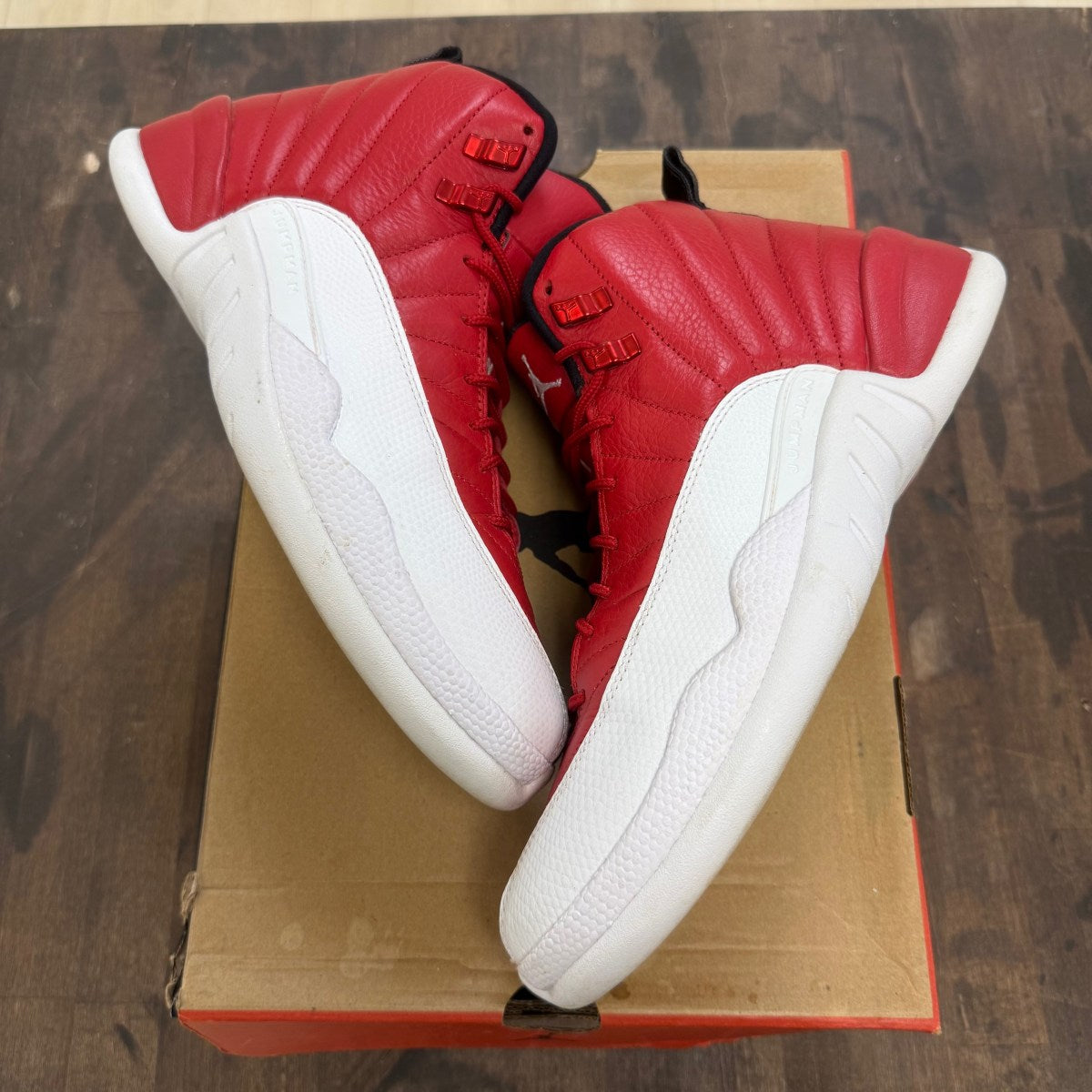 Jordan 12 Retro Gym Red Size 9 (Pre-Owned) - Image 1