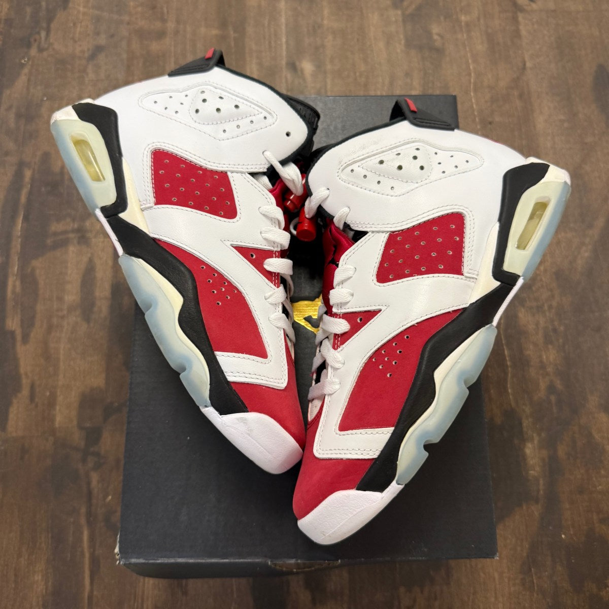Jordan 6 Retro Carmine (2021) (GS) - Image 1