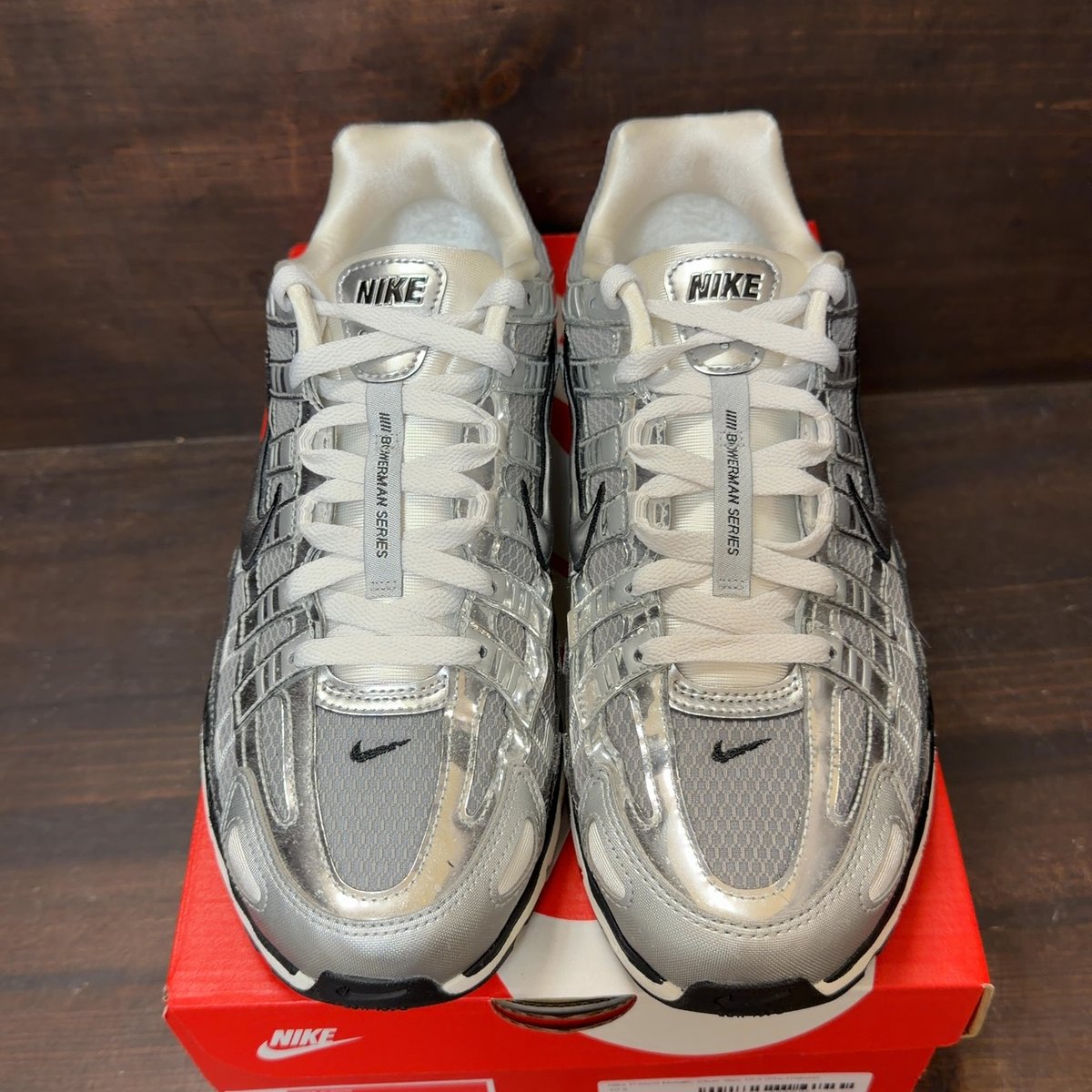 Nike P-6000 Metallic Silver Size 10.5 (Pre-Owned) - tag