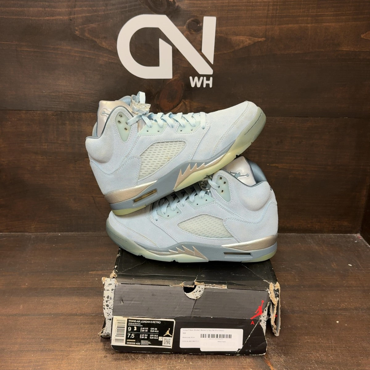 Jordan 5 Retro Bluebird (Women's) - Image 1