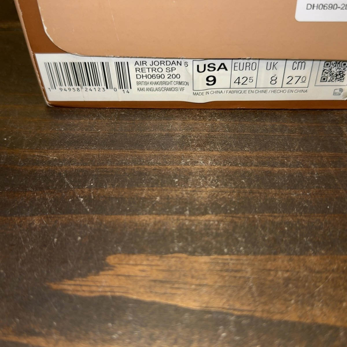 Jordan 6 Retro Travis Scott British Khaki Size 9 (Pre-Owned) - aux