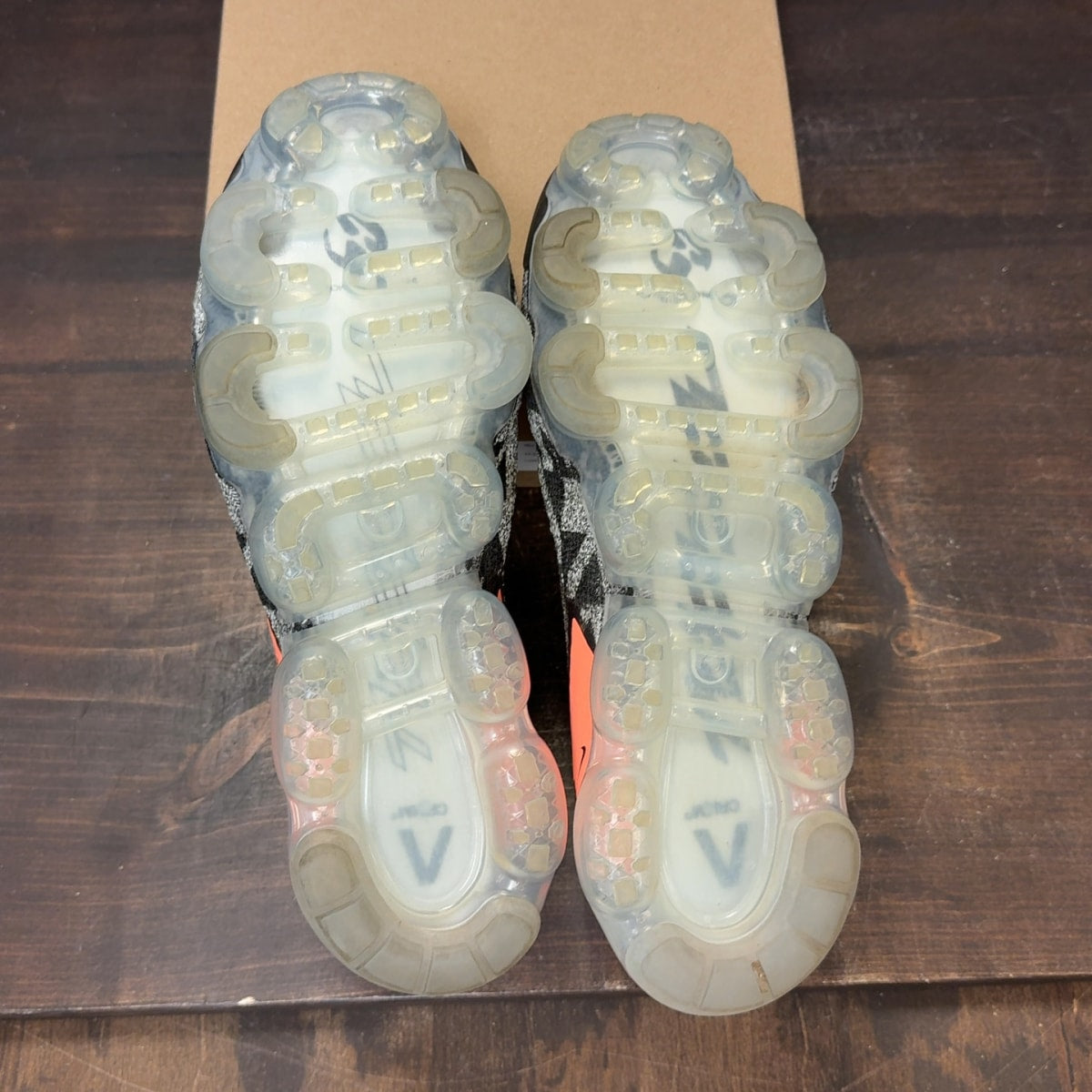 Nike Air VaporMax Moc 2 Acronym Sail Size 12.5 (Pre-Owned) - Image 8