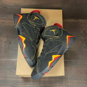 Jordan 7 Retro Citrus (2022) (GS) Size 7Y - Image 2