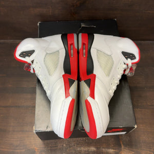 Jordan 5 Retro Fire Red Black Tongue (2025) - Image 4