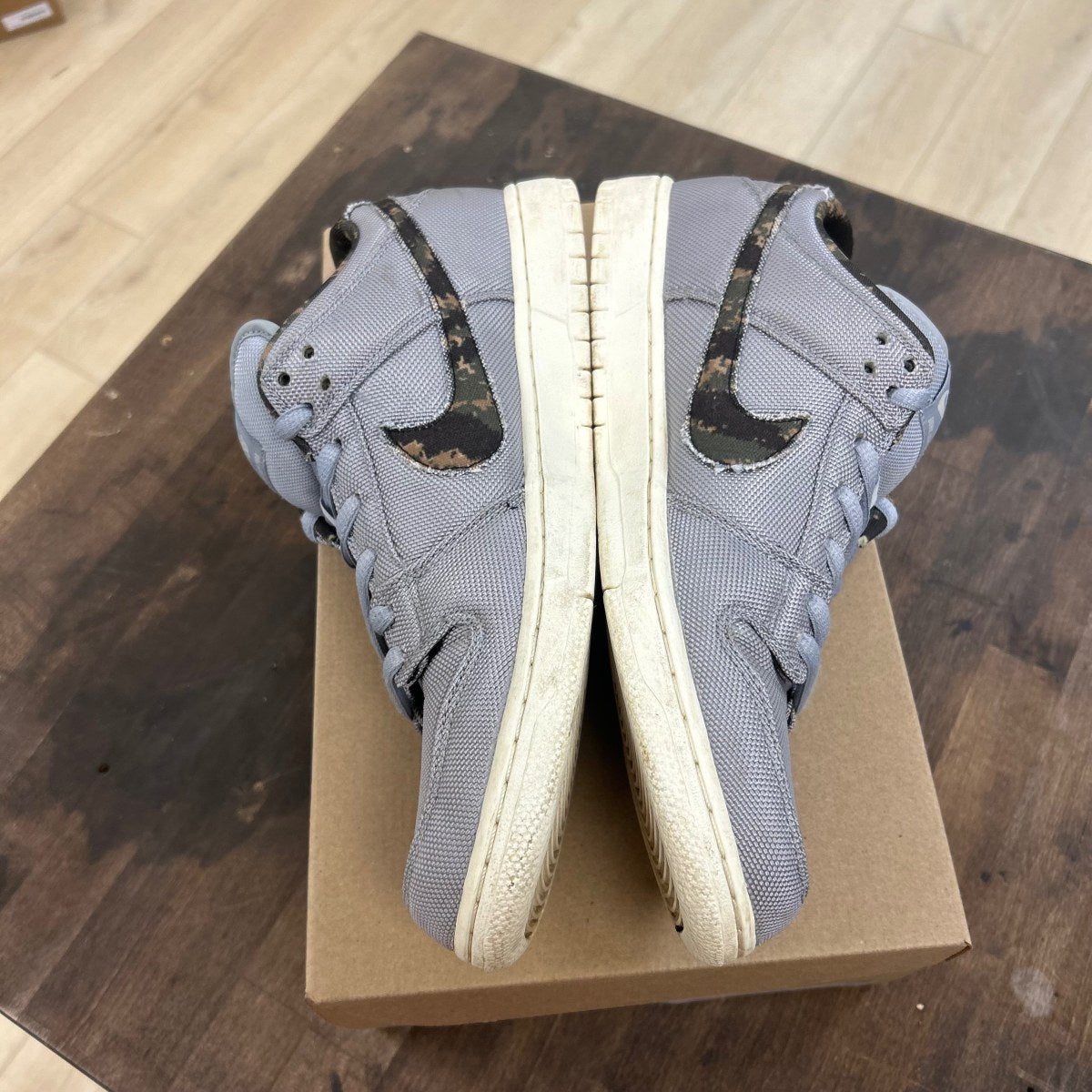 Nike SB Dunk Low Wolf Grey Digi Camo Size 11 (Pre-Owned) - Image 4