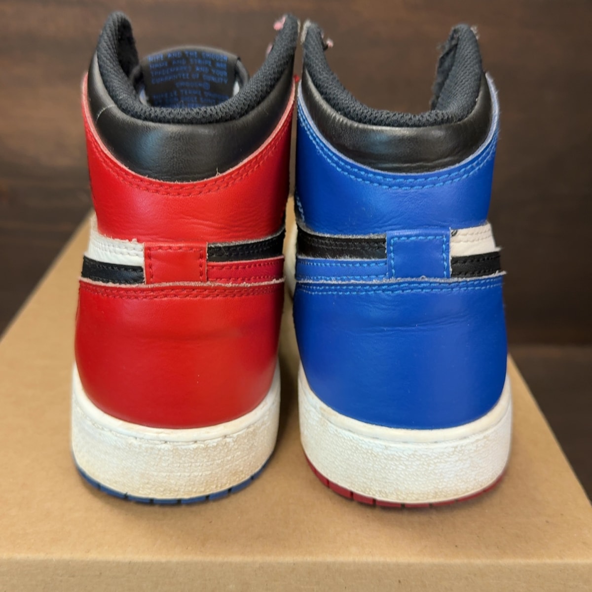 Jordan 1 Retro Top 3 (GS) Size 5Y (Pre-Owned) - Image 5