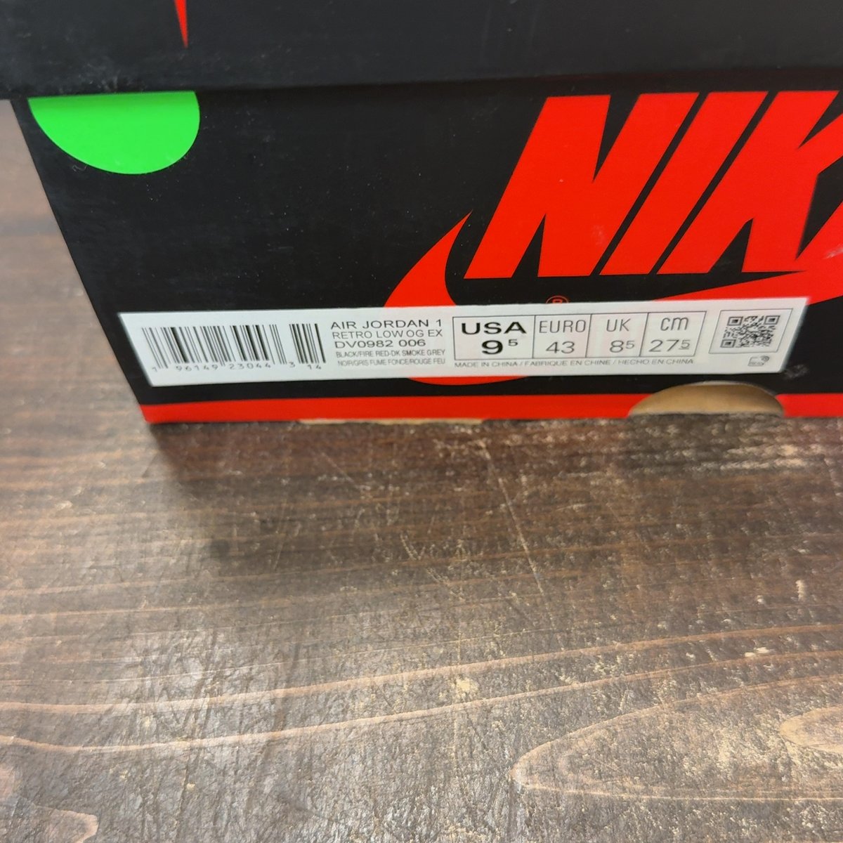 Jordan 1 Low OG EX Black Smoke Grey Size 9.5 (Pre-Owned) - aux
