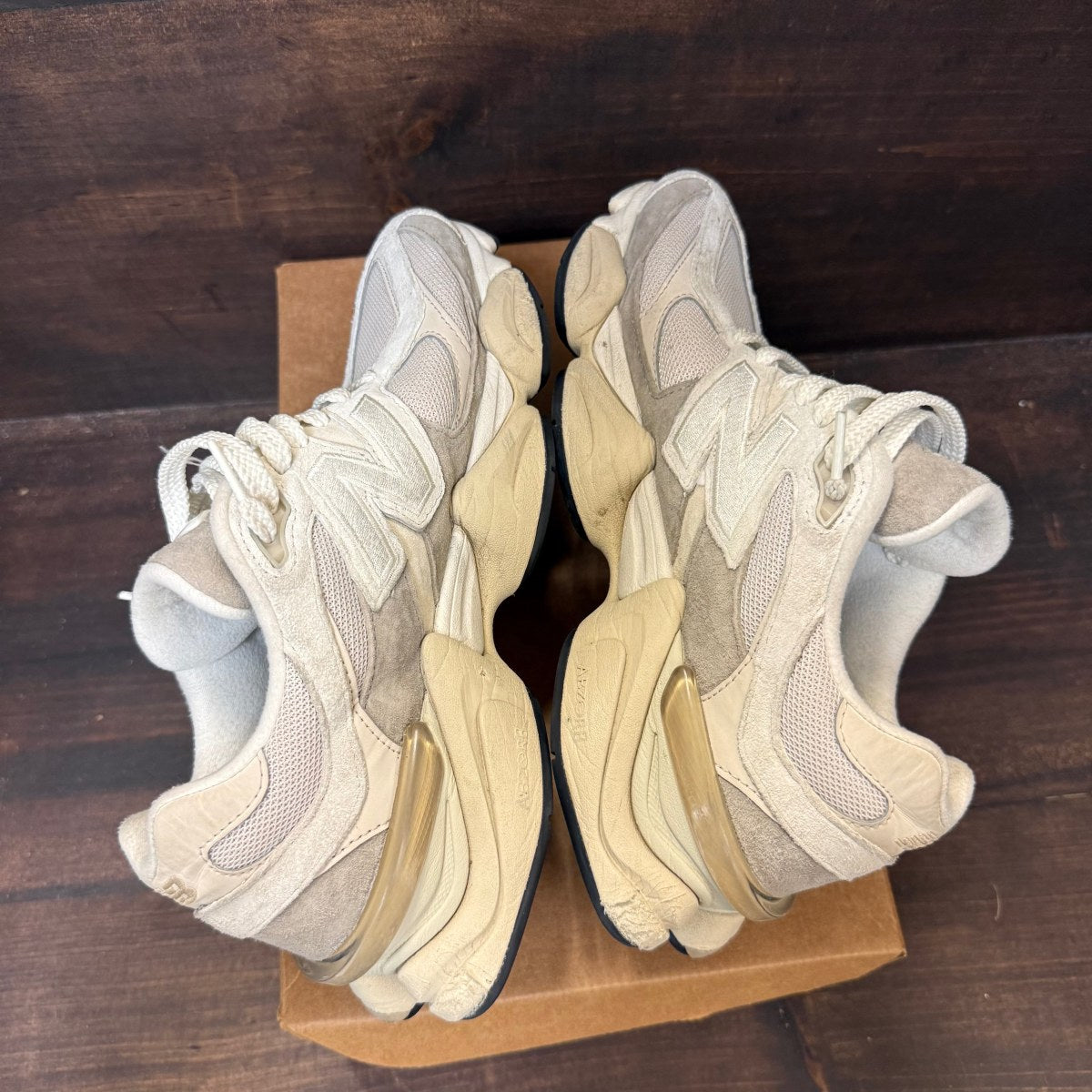 New Balance 9060 Oatmeal Size 7.5 (Pre-Owned) - Image 5