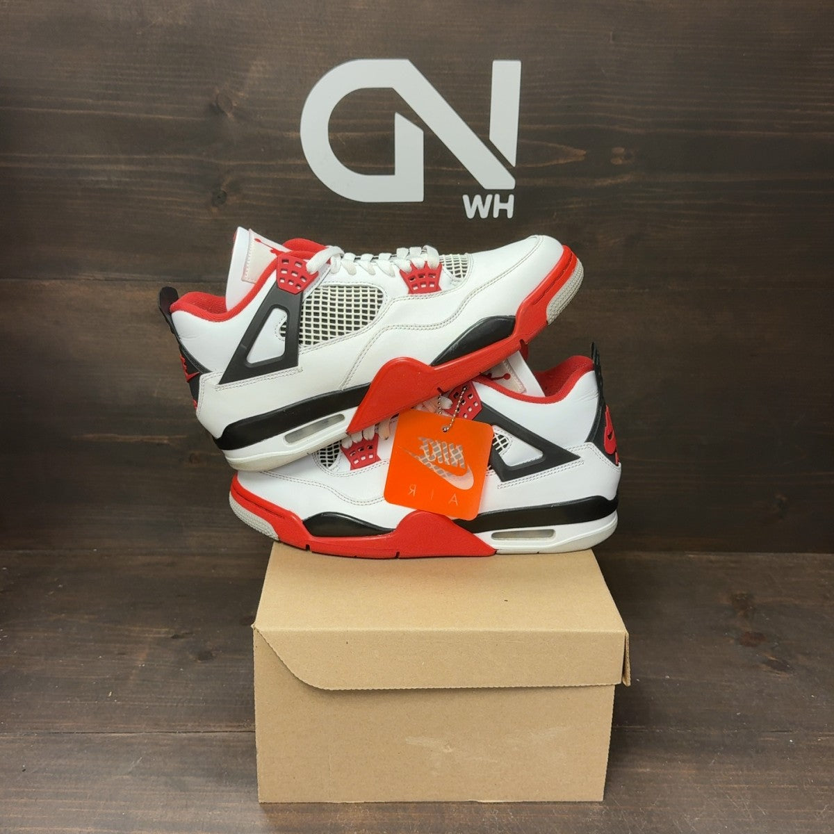 Jordan 4 Retro Fire Red (2020) Size 9 (Pre-Owned) - Image 1