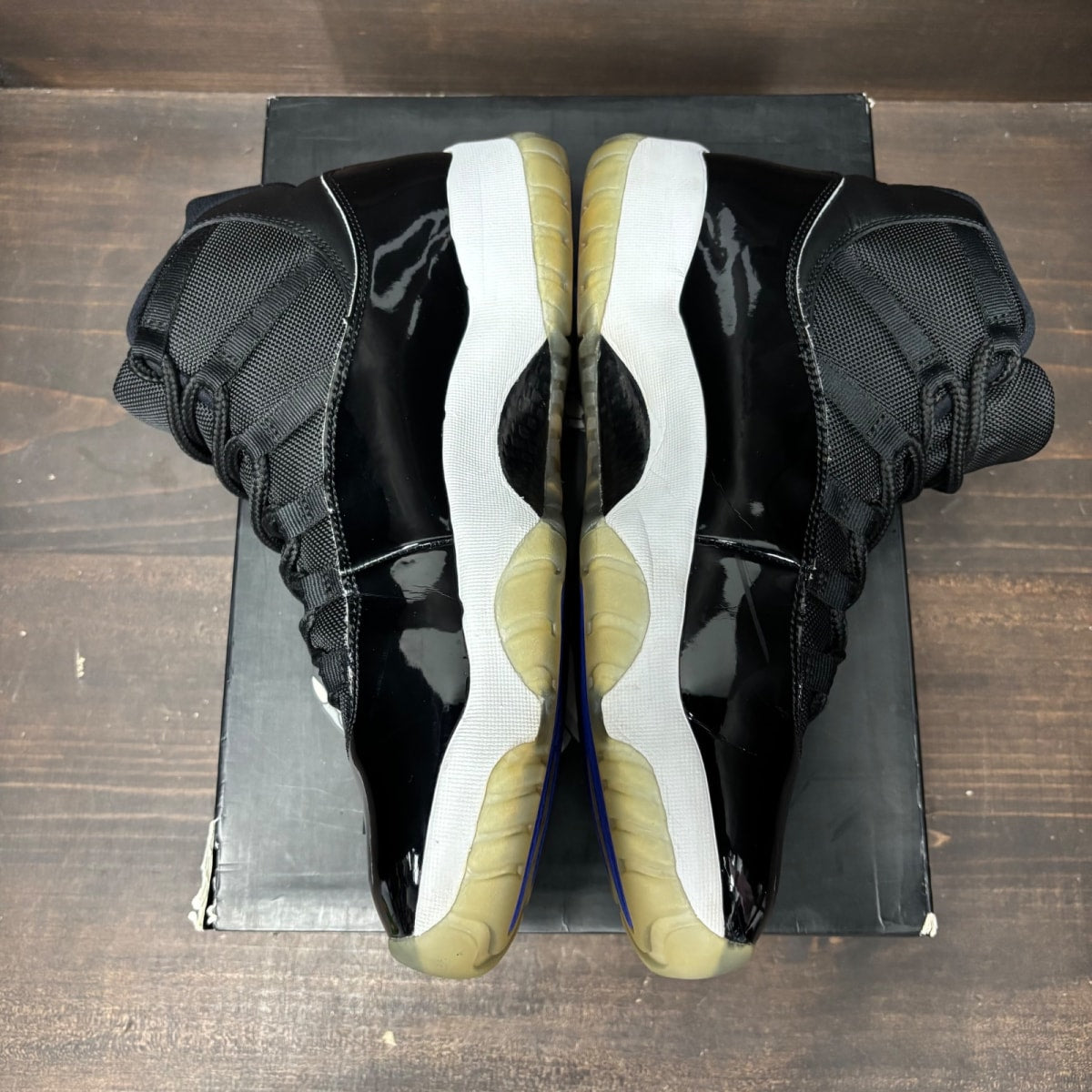 Jordan 11 Retro Space Jam (2016) - Image 4