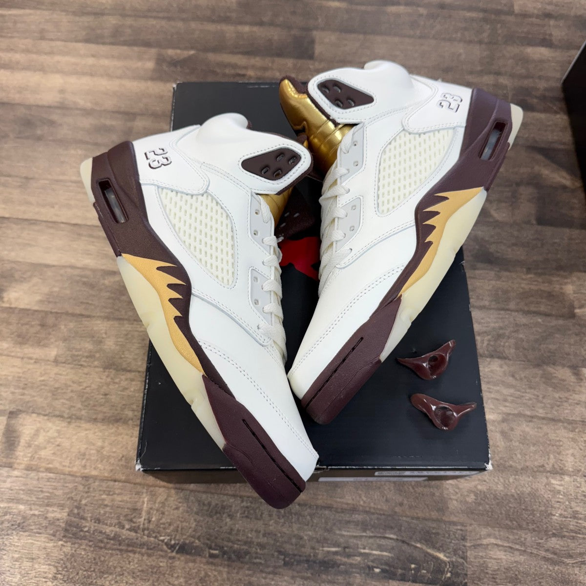 Jordan 5 Retro Golden Ticket (Women's) Size 11W (Pre-Owned)