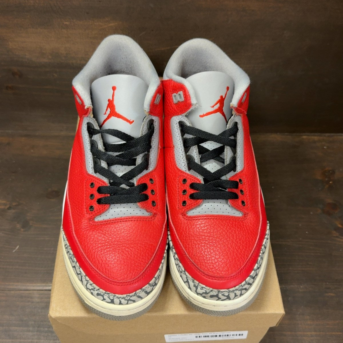 Jordan 3 Retro SE Unite Size 10 (Pre-Owned) - Image 3