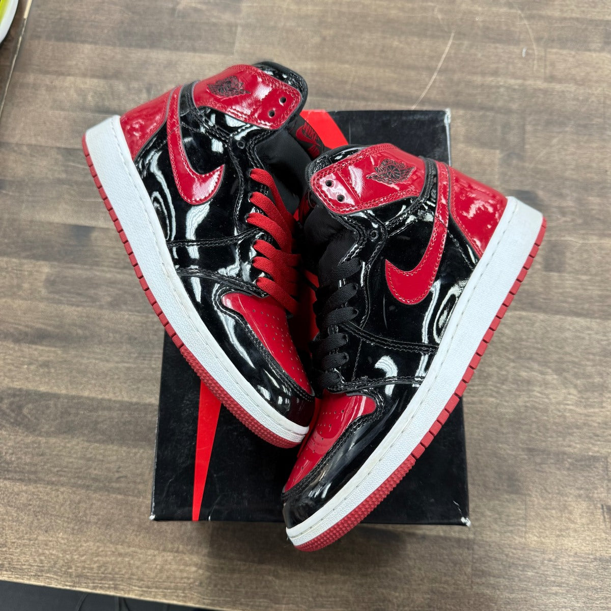 Jordan 1 Retro High OG Patent Bred (GS) - Image 1