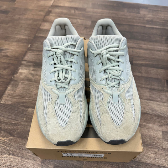 Salt Yeezy 700 (USED)