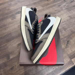 Jordan 1 Retro Low OG SP Travis Scott Mocha - Image 1