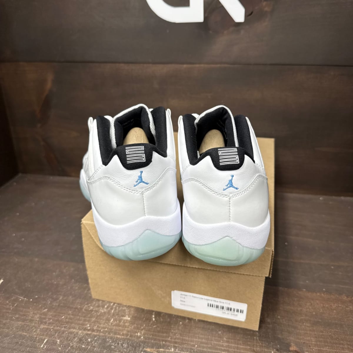 Jordan 11 Retro Low Legend Blue Size 11.5 - sole