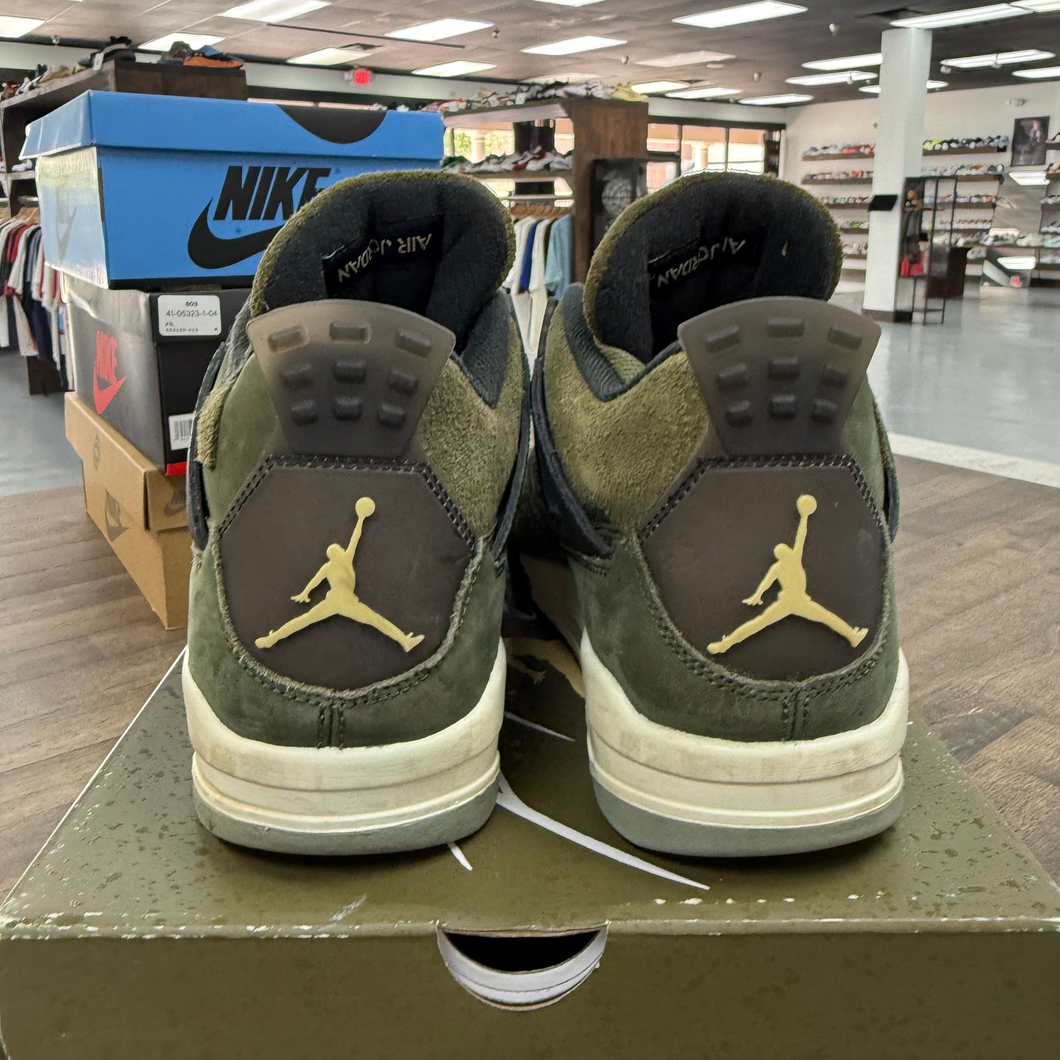 Craft Olive Jordan 4 Retro (Used)