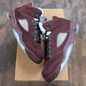 Jordan 5 Retro Burgundy (2023) (GS) Size 7Y (Pre-Owned) - Image 1
