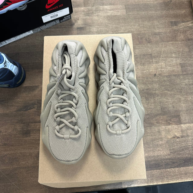 Stone Flax Yeezy 450 (USED, No Box)