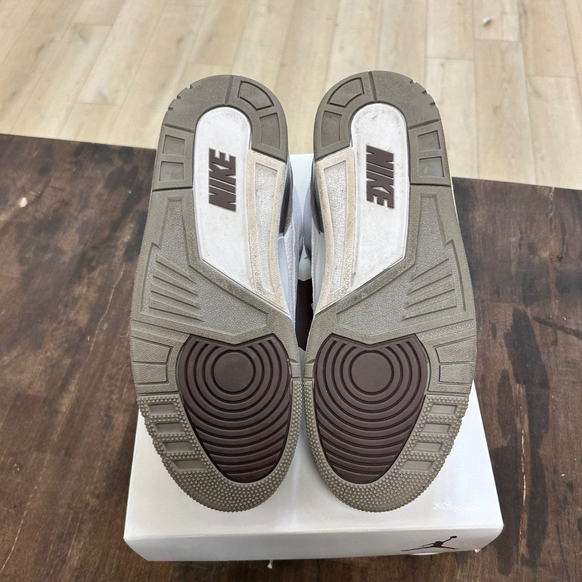 Jordan 3 Retro SP A Ma Maniére (Women's) - Image 5