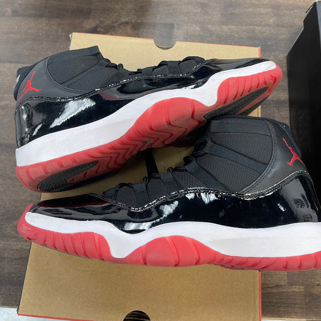 Bred Jordan 11 (USED, No Box)